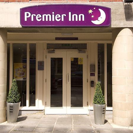 Premier Inn Bristol City Centre King Street ภายนอก รูปภาพ