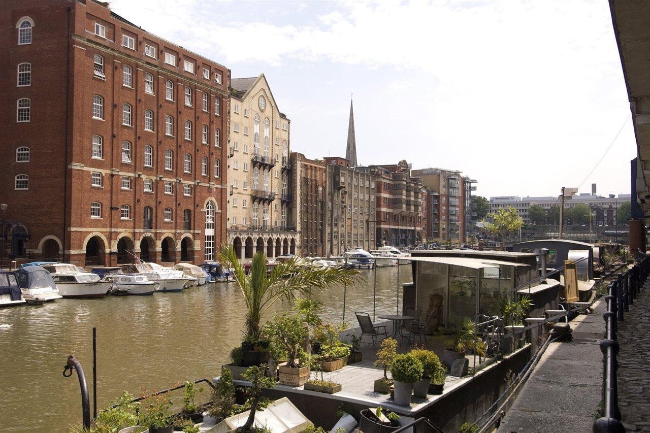 Premier Inn Bristol City Centre King Street ภายนอก รูปภาพ